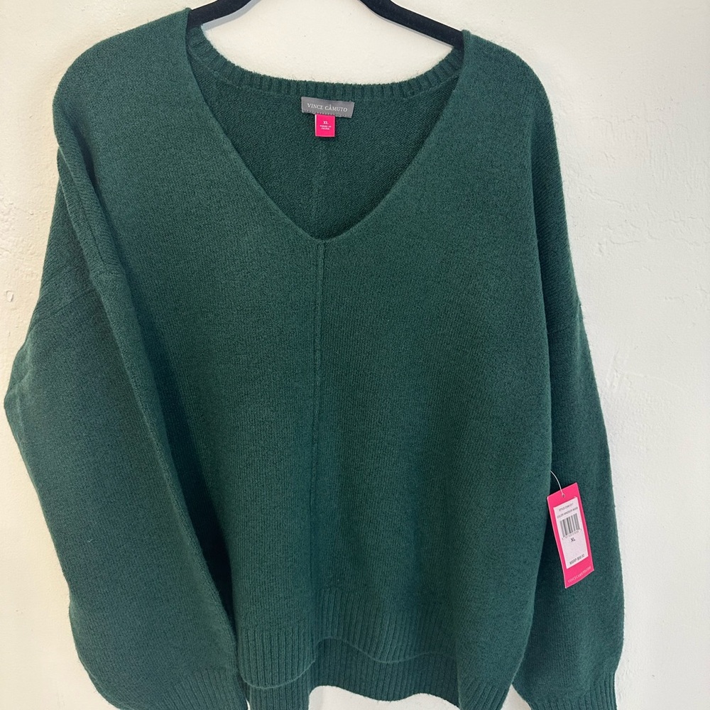 Vince Camuto V Neck Sweater